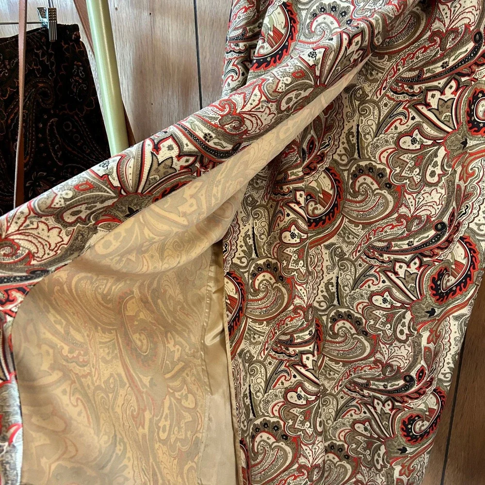 Peck & Peck Collection Silk Skirt‎ Women Size 8 Beige Brown Red Paisley Print - Picture 2 of 7